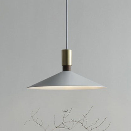 Minimalist Round Iron Pendant Ceiling Light